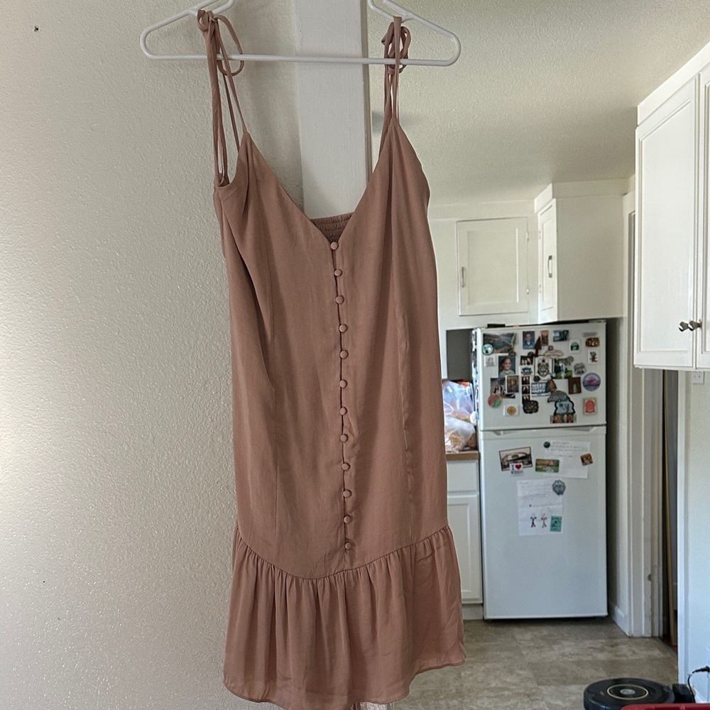 NWT! Adorable Tan dress. Size small. Named Zebra